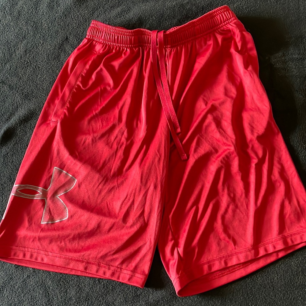 UA Gym Shorts- Heat Gear Lose Fit